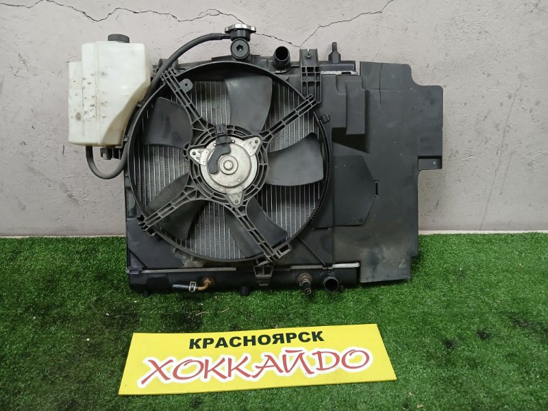 Радиатор двигателя Nissan Cube BZ11 CR14DE 10.2002 (б/у)