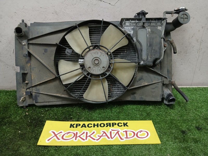 Радиатор двигателя Toyota Corolla Spacio ZZE124N 1ZZ-FE 05.2001 (б/у)