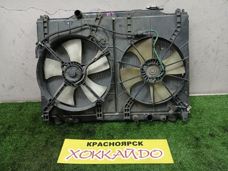 Радиатор двигателя Honda Stepwgn RF3 K20A 04.2001 (б/у)
