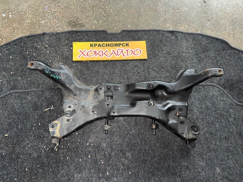 Балка поперечная Mitsubishi Dion CR9W 4G63 01.2000 передняя (б/у)