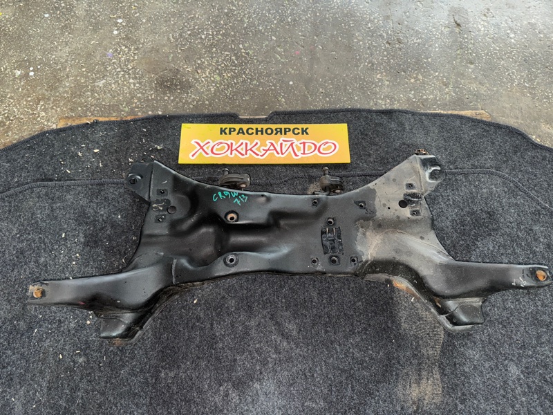 Балка поперечная Mitsubishi Dion CR9W 4G63 01.2000 передняя (б/у)