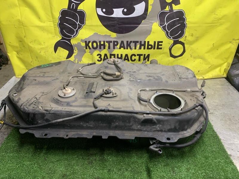 Бак топливный Mitsubishi Dion CR9W 4G63 01.2000 (б/у)