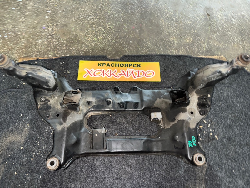 Балка поперечная Nissan X-Trail NT30 QR20DE 06.2003 передняя (б/у)