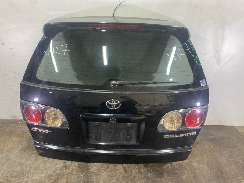 Дверь задняя багажника Toyota Caldina ST215W 3S-GTE 1.2000 задняя (б/у)