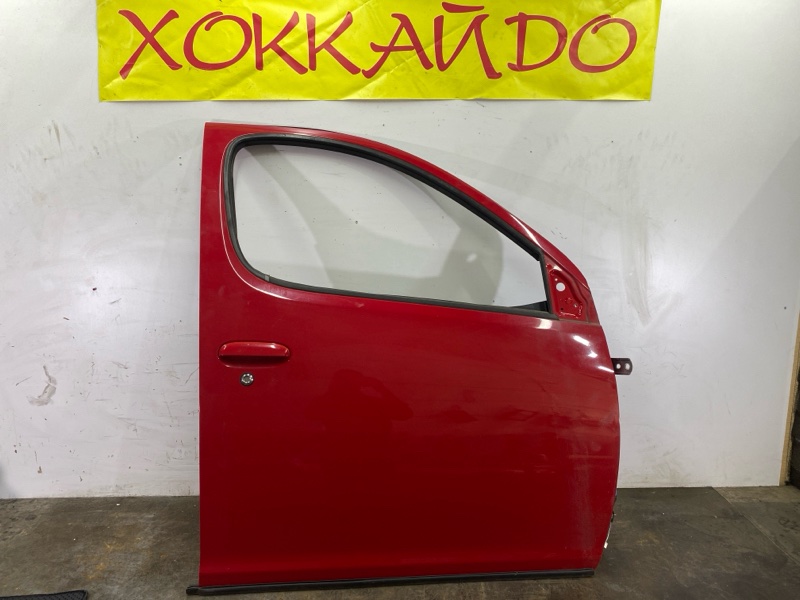 Дверь боковая Toyota Funcargo NCP20 2NZ-FE 08.1999 передняя правая (б/у)