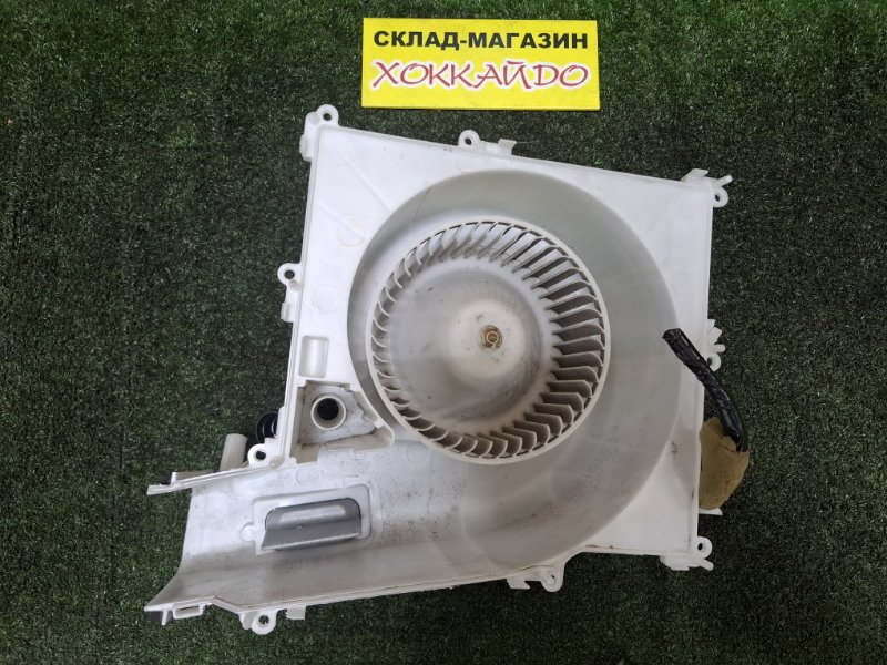 Вентилятор печки Nissan X-Trail NT30 QR20DE 06.2003 передний (б/у)