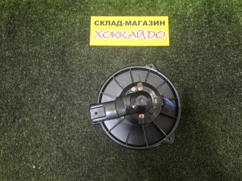 Вентилятор печки Toyota Funcargo NCP20 2NZ-FE 08.1999 передний (б/у)