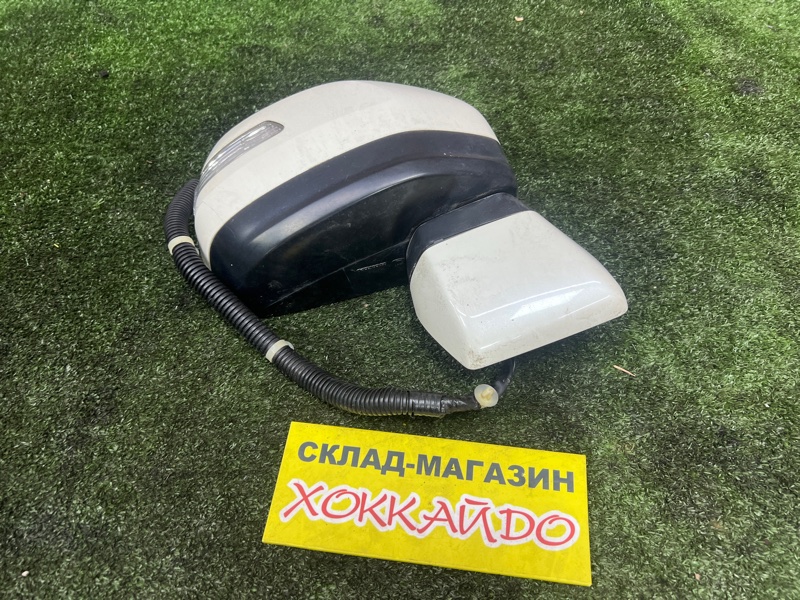 Зеркало боковое Honda Stepwgn RK1 R20A 10.2009 правое (б/у)