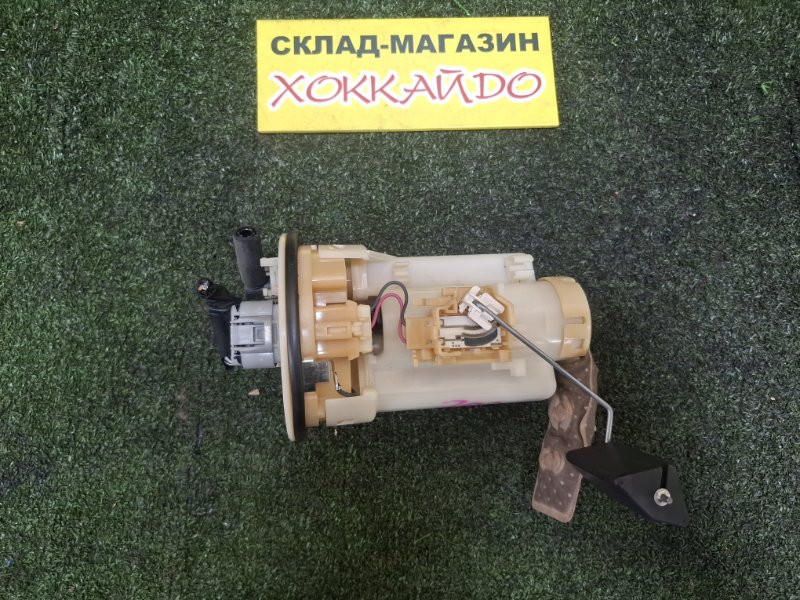 Насос топливный Toyota Wish ZNE10G 1ZZ-FE 09.2005 (б/у)