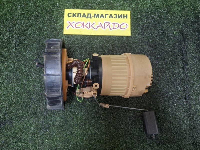 Насос топливный Mazda Axela BKEP LF-VE 06.2006 (б/у)