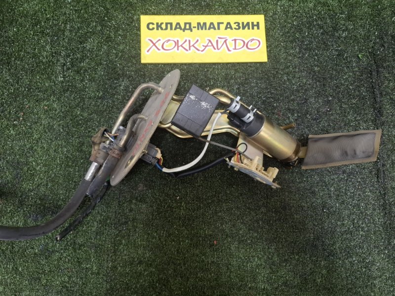 Насос топливный Toyota Nadia SXN10 3S-FE 08.1998 (б/у)