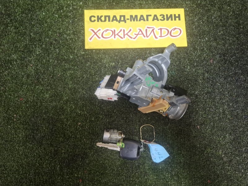 Замок зажигания Mitsubishi Dion CR9W 4G63 01.2000 (б/у)