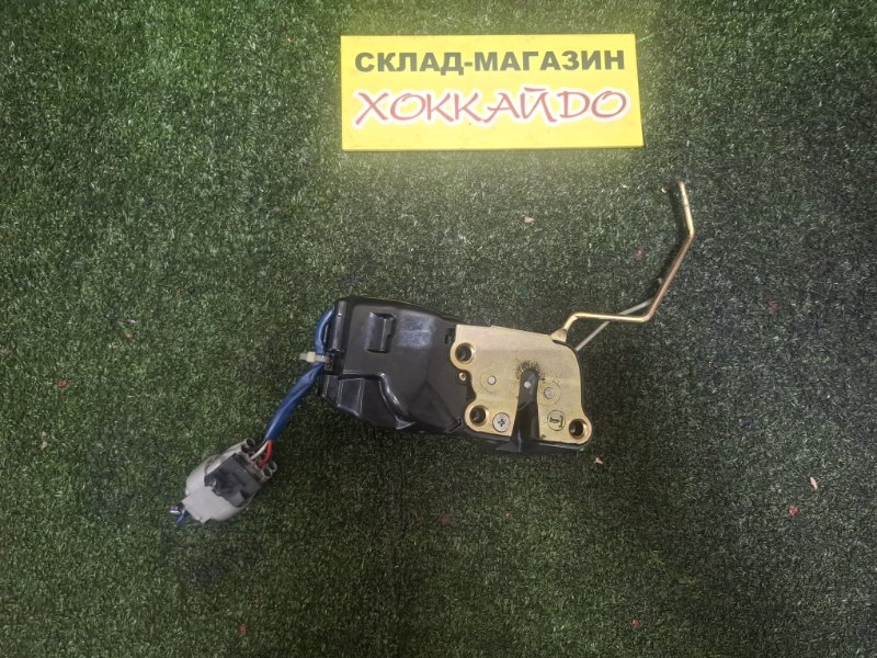 Замок дверной Toyota Granvia KCH10 1KZ-TE 08.1995 передний левый (б/у)