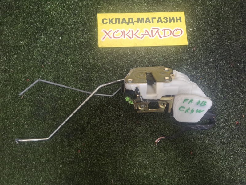 Замок дверной Mitsubishi Dion CR9W 4G63 01.2000 передний правый (б/у)