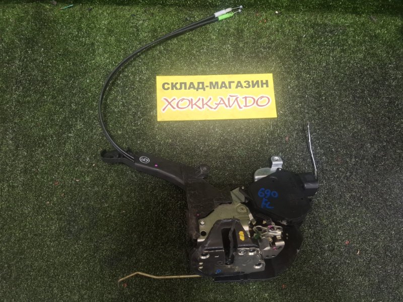 Замок дверной Toyota Ipsum ACM21W 2AZ-FE 10.2003 передний левый (б/у)