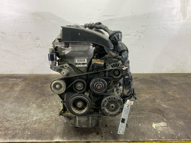 Двигатель Toyota Wish ZNE10G 1ZZ-FE 01.2003 (б/у)
