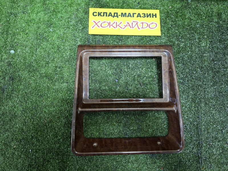 Рамка магнитофона Mitsubishi Pajero V45W 6G74 05.1997 (б/у)