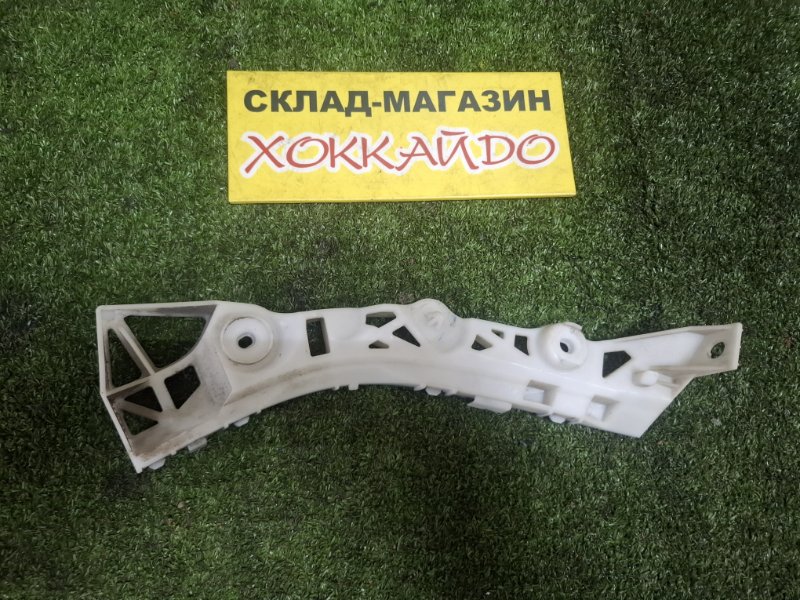 Клипса бампера Mazda Axela BKEP LF-VE 06.2006 задняя левая (б/у)