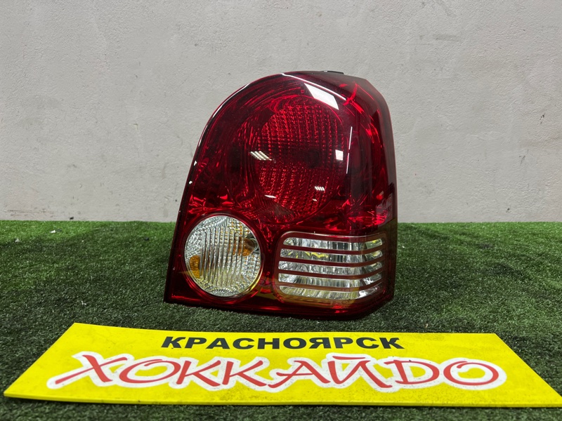 Фонарь стоп-сигнала Mitsubishi Dion CR9W 4G63 01.2000 правый (б/у)