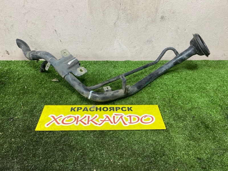 Горловина топливного бака Nissan X-Trail NT30 QR20DE 06.2003 (б/у)