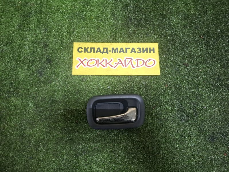 Ручка двери внутренняя Honda CR-V RD7 K24A 09.2004 задняя правая (б/у)