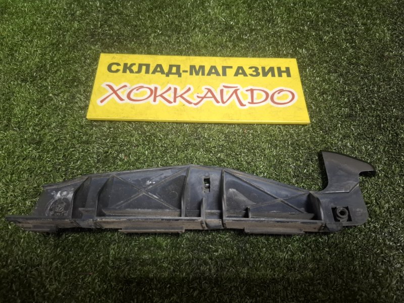 Клипса бампера Toyota Allion ZZT245 1ZZ-FE 12.2001 передняя левая (б/у)
