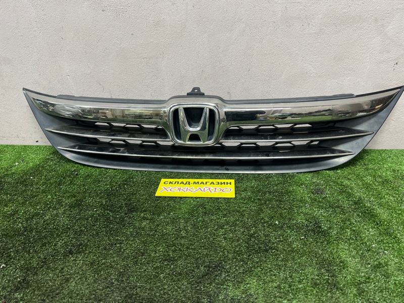 Решетка радиатора Honda Stepwgn RG1 K20A 05.2005 (б/у)