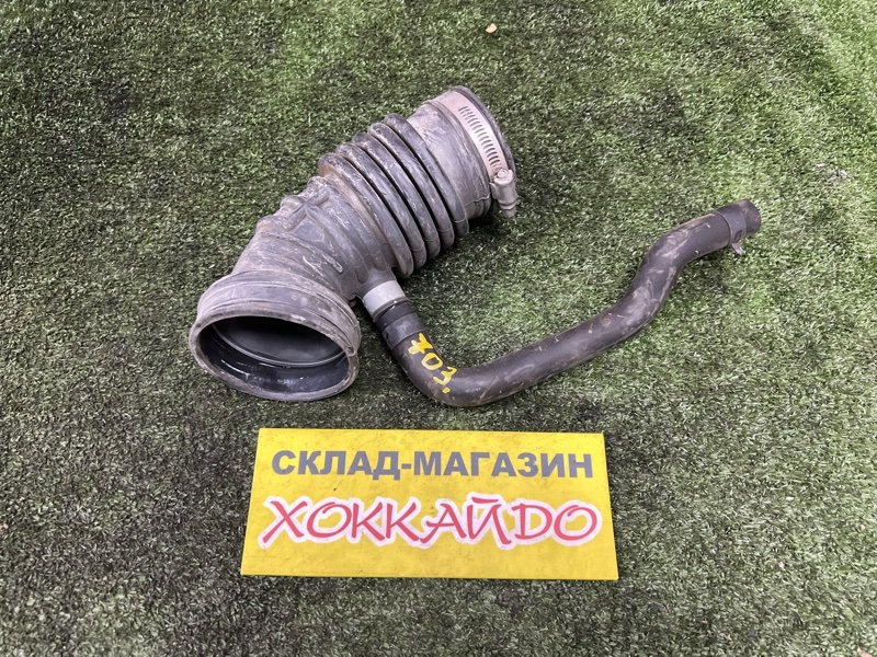 Патрубок воздушного фильтра Nissan X-Trail NT30 QR20DE 06.2003 (б/у)