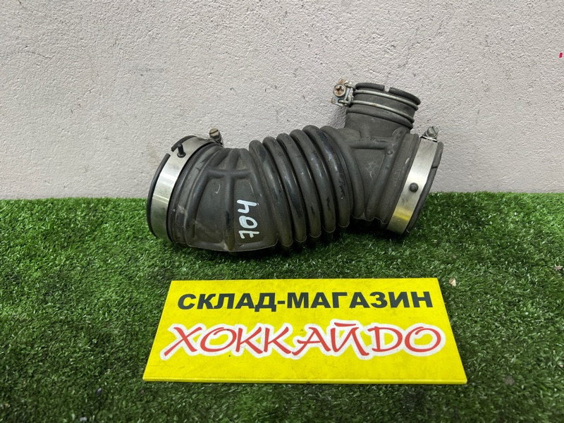 Патрубок воздушного фильтра Nissan X-Trail TNT31 QR25DE 08.2007 (б/у)
