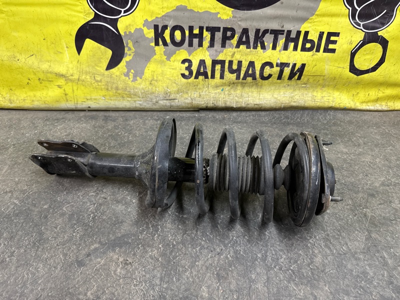 Стойка подвески Mitsubishi Dion CR9W 4G63 01.2000 передняя левая (б/у)