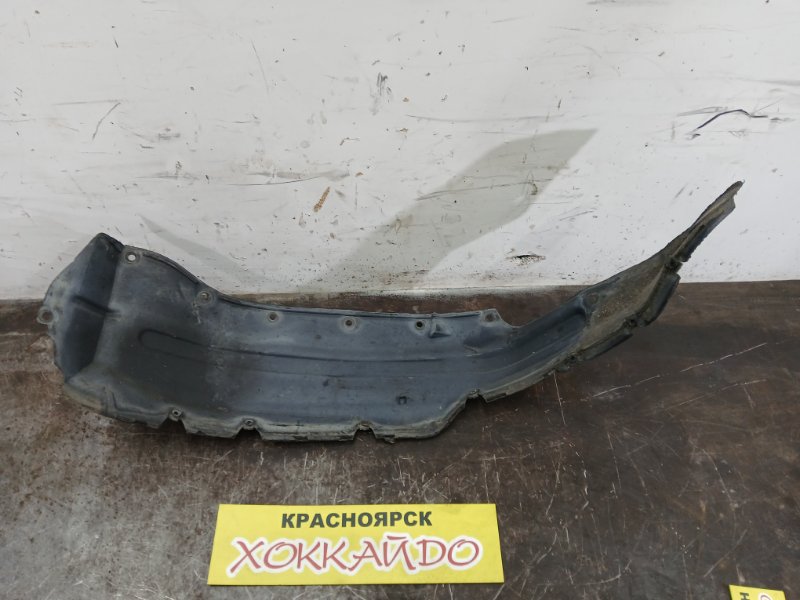 Подкрылок Mitsubishi Pajero V45W 6G74 05.1997 передний правый (б/у)