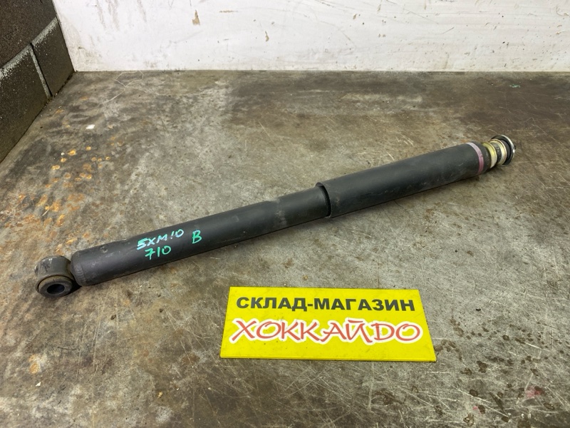 Амортизатор Toyota Ipsum SXM10G 3S-FE 04.1998 задний (б/у)
