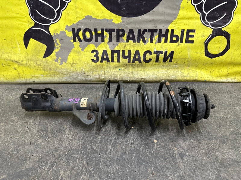 Стойка подвески Honda FIT GD1 L13A 06.2001 передняя правая (б/у)