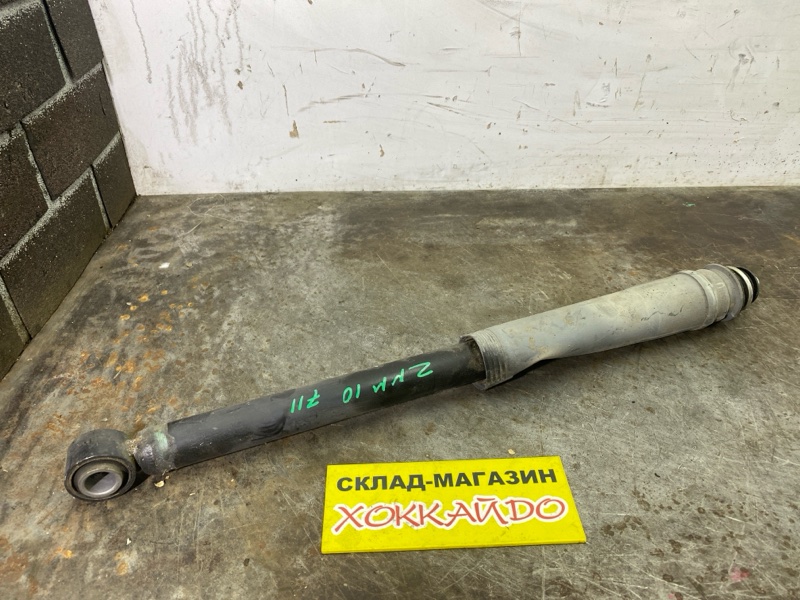 Амортизатор Toyota Isis ZNM10W 1ZZ-FE 09.2004 задний (б/у)
