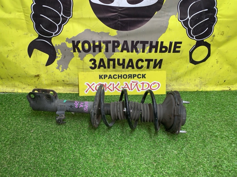 Стойка подвески Toyota Ipsum ACM21W 2AZ-FE 10.2003 передняя правая (б/у)