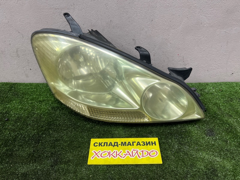 Фара Toyota Ipsum ACM26W 2AZ-FE 05.2001 правая (б/у)