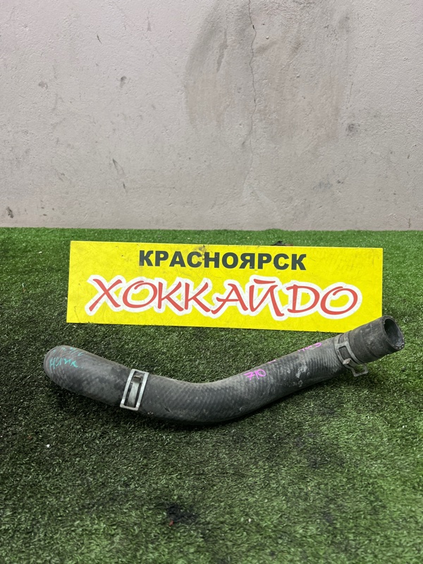 Патрубок радиатора Toyota Ipsum SXM10G 3S-FE 04.1998 (б/у)
