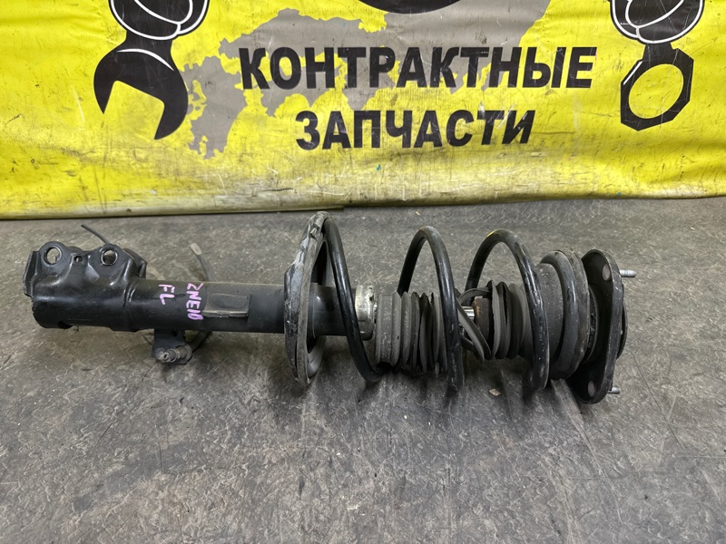 Стойка подвески Toyota Wish ZNE10G 1ZZ-FE 01.2003 передняя левая (б/у)