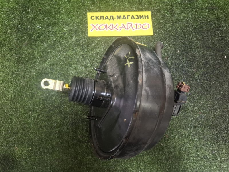 Вакуумный усилитель тормоза и сцепления Mitsubishi Dion CR9W 4G63 01.2000 (б/у)