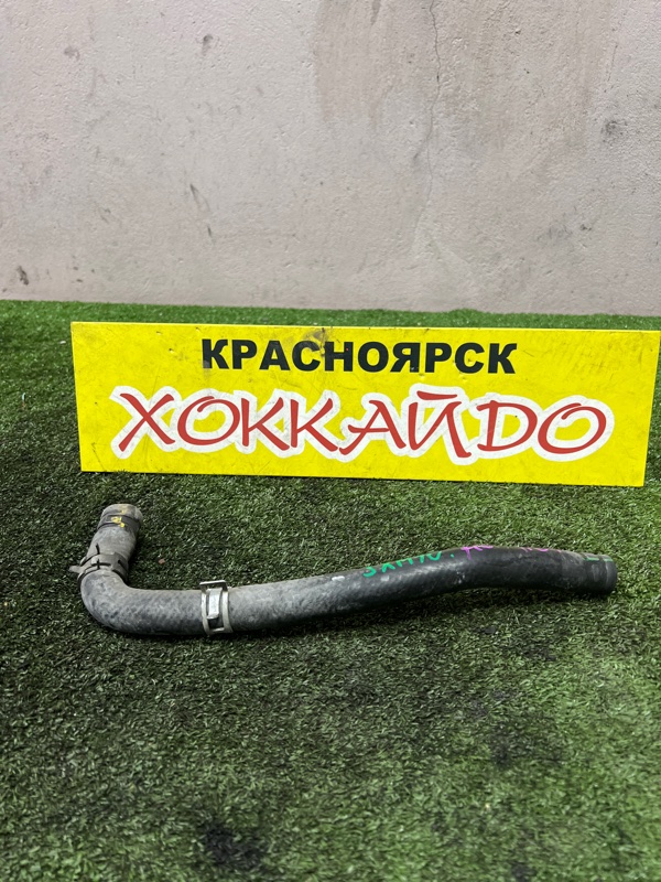 Патрубок радиатора печки Toyota Ipsum SXM10G 3S-FE 04.1998 (б/у)