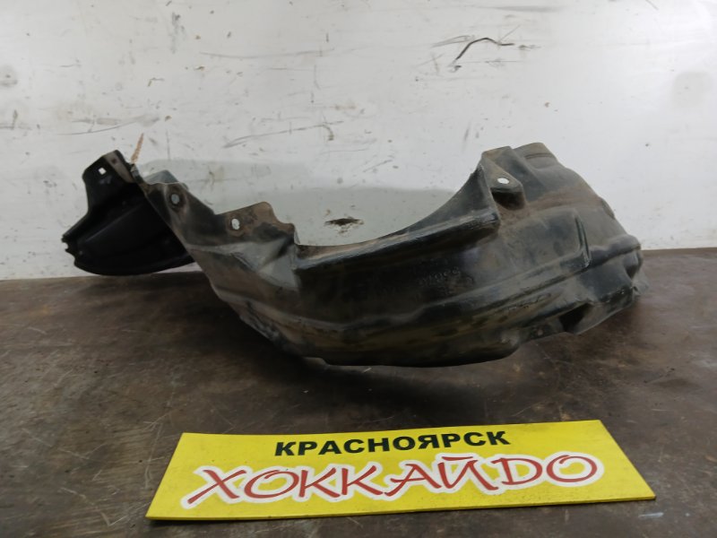 Подкрылок Toyota Ipsum SXM10G 3S-FE 04.1998 передний левый (б/у)