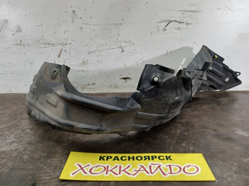 Подкрылок Toyota Ipsum ACM21W 2AZ-FE 10.2003 передний правый (б/у)