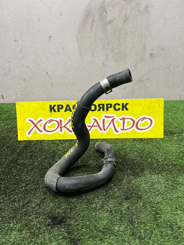 Патрубок радиатора печки Toyota Nadia SXN10 3S-FE 08.1998 (б/у)