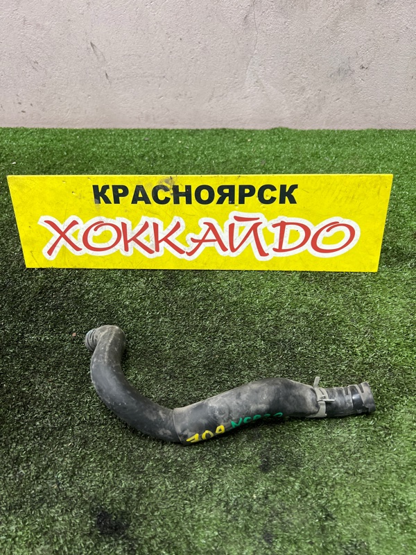 Патрубок радиатора печки Toyota Funcargo NCP20 2NZ-FE 08.1999 (б/у)