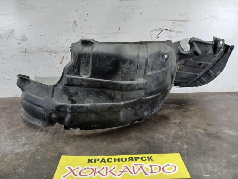 Подкрылок Toyota Granvia VCH16W 5VZ-FE 08.1999 передний правый (б/у)