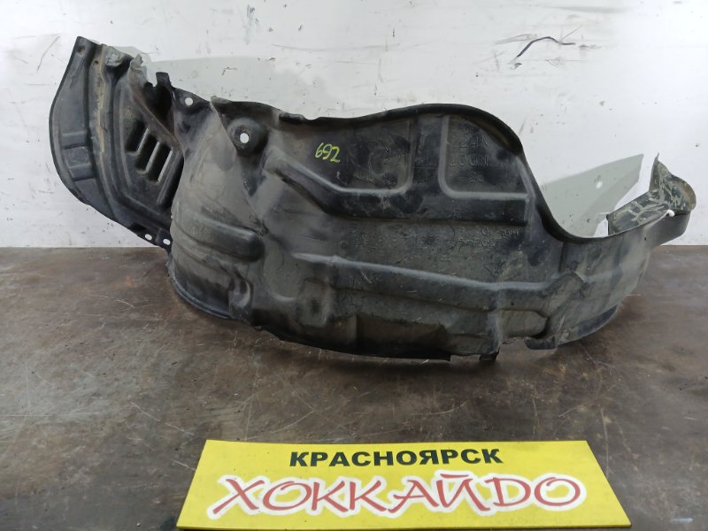 Подкрылок Toyota Granvia VCH16W 5VZ-FE 08.1999 передний левый (б/у)