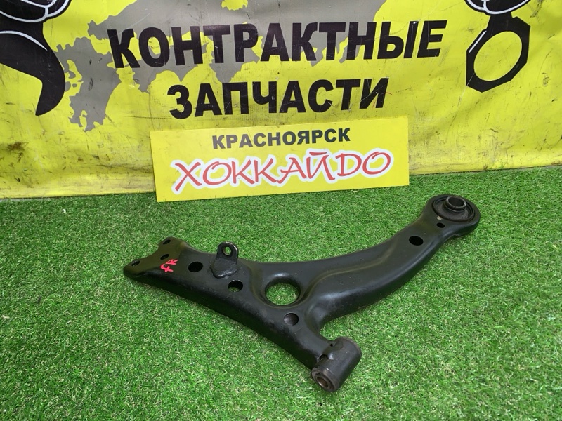Рычаг подвески нижний Toyota Ipsum SXM10G 3S-FE 04.1998 передний правый (б/у)