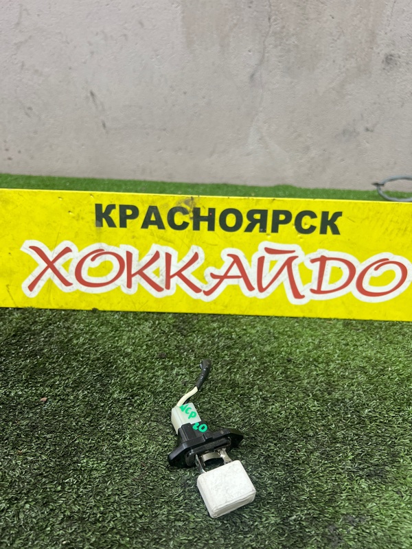 Реостат печки Toyota Funcargo NCP20 2NZ-FE 08.1999 (б/у)