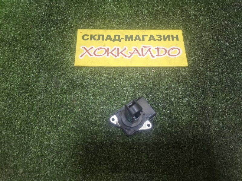 Датчик расхода воздуха Toyota Wish ZNE10G 1ZZ-FE 01.2003 (б/у)