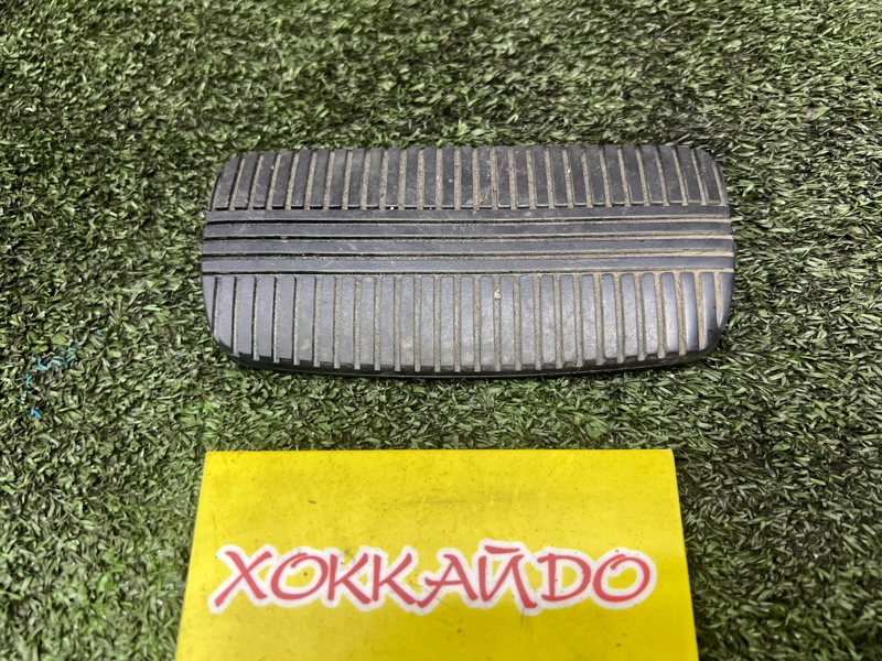 Накладка на педаль Nissan X-Trail NT30 QR20DE 06.2003 (б/у)
